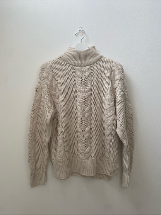 Vero Moda Sweaters - Vero Moda XS Cream Cable Knit Turtleneck